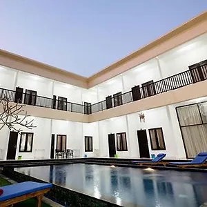 https://seminyak-point-guest-house.hotelsseminyak.net