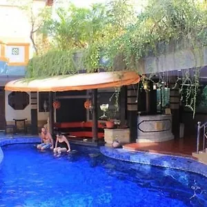 https://sri-ratu-hotel.hotelsseminyak.net